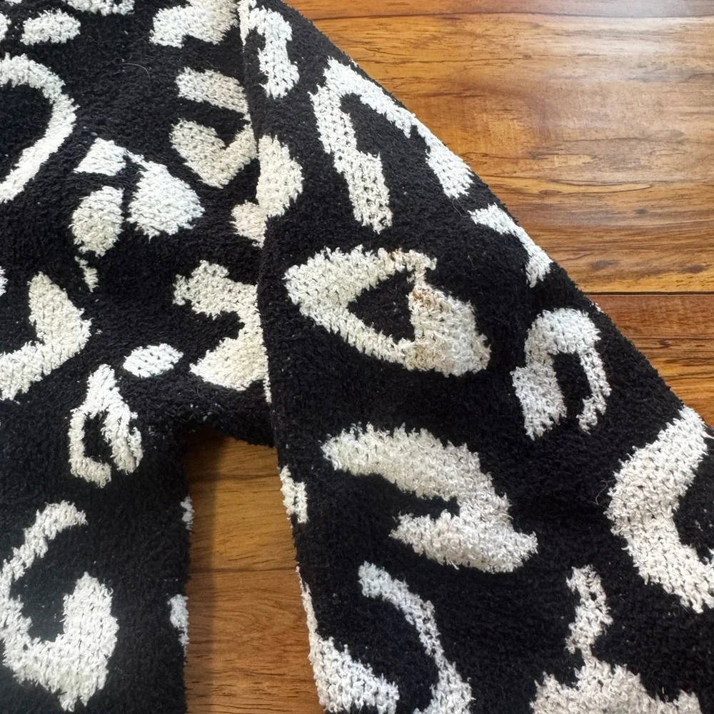 Express Animal Cardigan Sweater Size M - Picture 5 of 5